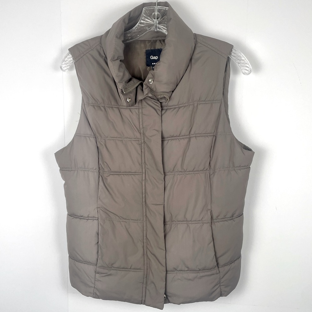 GAP Women's Vest Zip Up Puffer Vest with Pockets Taupe Activewear Size Small
